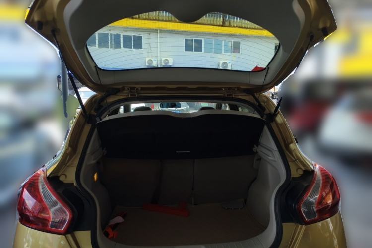 Used Nissan Tiida 2011 1.6L CVT Comfort Model Trunk