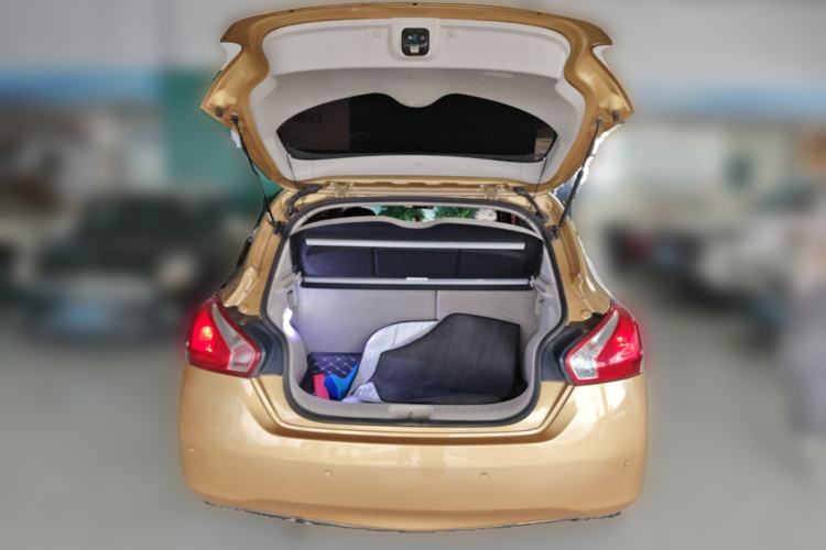 Used Nissan Tiida 2011 1.6L CVT Comfort Model Trunk