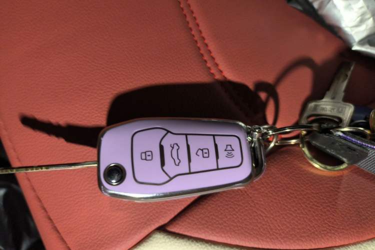 Used Nissan Tiida 2011 1.6L CVT Comfort Model Vehicle Key