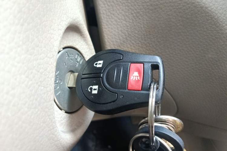 Used Nissan Tiida 2011 1.6L CVT Comfort Model Vehicle Key