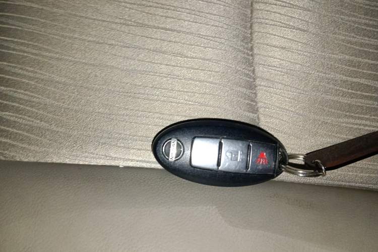 Used Nissan Tiida 2011 1.6L CVT Smart Version Vehicle Key