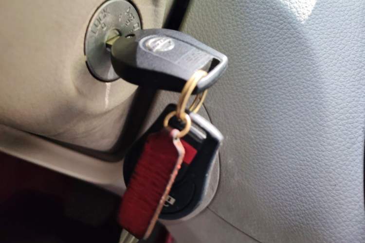 Used Nissan Tiida 2011 1.6L CVT Comfort Model Vehicle Key