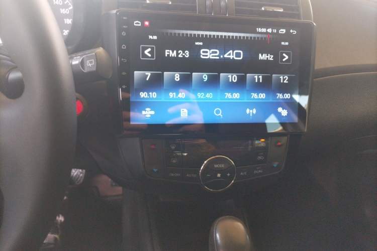 Used Nissan Tiida 2013 1.6L CVT Cool Cafe Edition Audio And AC Panel
