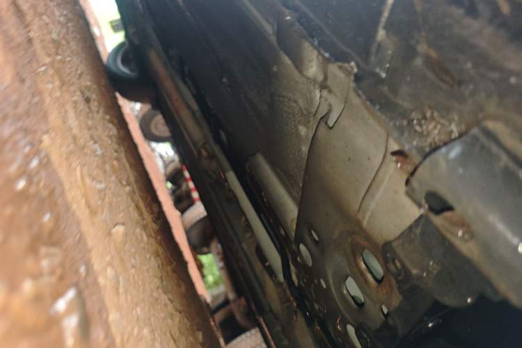 Used Nissan Tiida 2013 1.6L CVT Cool Cafe Edition Chassis Front Right