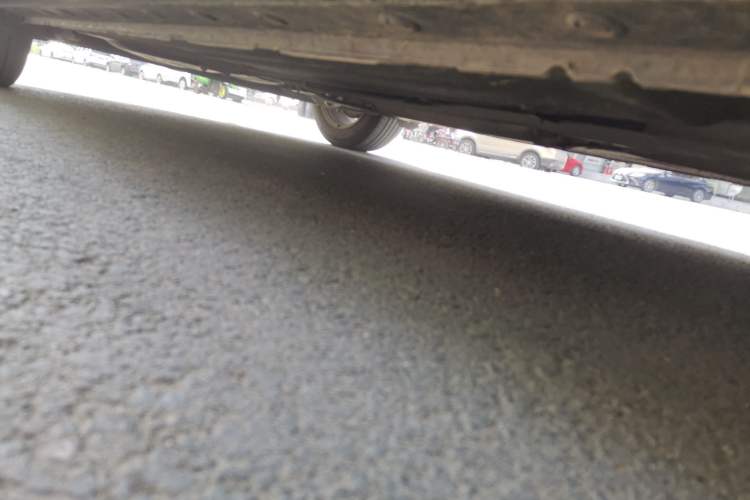 Used Nissan Tiida 2013 1.6L CVT Cool Cafe Edition Chassis Front Right