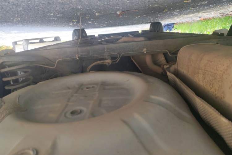 Used Nissan Tiida 2013 1.6L CVT Cool Cafe Edition Chassis Rear