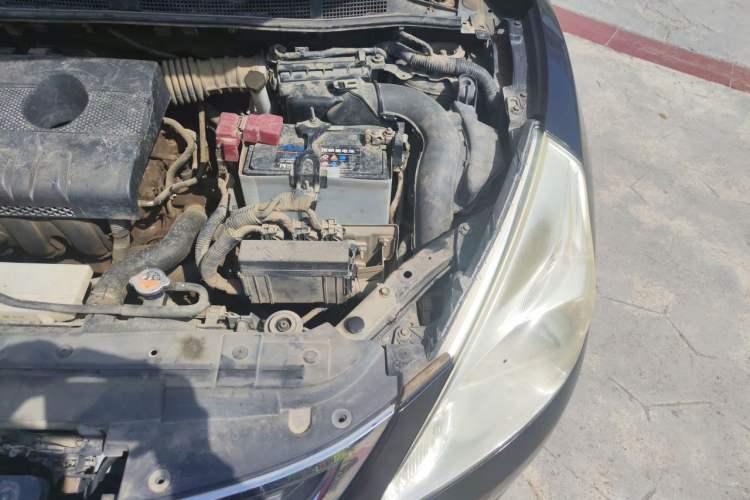 Used Nissan Tiida 2013 1.6L CVT Cool Cafe Edition Engine Bay Left