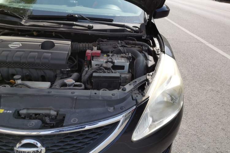 Used Nissan Tiida 2013 1.6L CVT Cool Cafe Edition Engine Bay Left