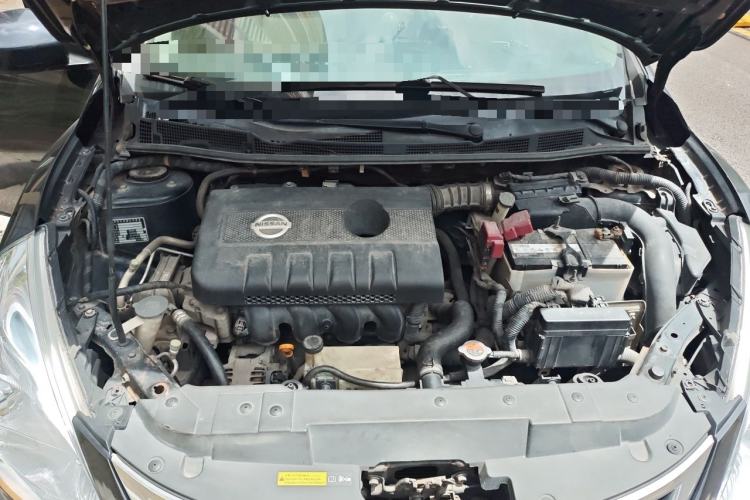 Used Nissan Tiida 2013 1.6L CVT Cool Cafe Edition Engine Bay