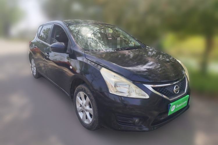 Used Nissan Tiida 2013 1.6L CVT Cool Cafe Edition Front Right 45 Deg