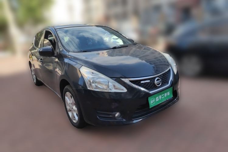 Used Nissan Tiida 2013 1.6L CVT Cool Cafe Edition Front Right 45 Deg