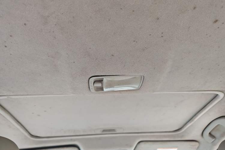 Used Nissan Tiida 2013 1.6L CVT Cool Cafe Edition Headliner