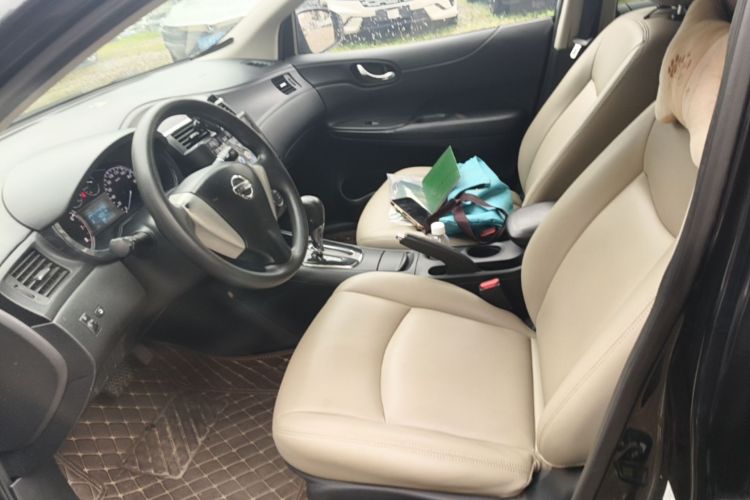 Used Nissan Tiida 2013 1.6L CVT Cool Cafe Edition Left Front Seat
