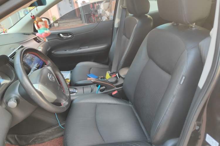 Used Nissan Tiida 2013 1.6L CVT Cool Cafe Edition Left Front Seat