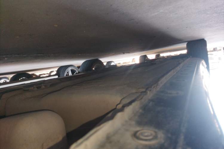 Used Nissan Tiida 2013 1.6L CVT Cool Cafe Edition Left Side Sill