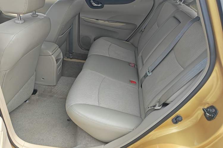 Used Nissan Tiida 2013 1.6L CVT Cool Cafe Edition Left Rear Seat