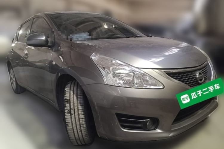 Used Nissan Tiida 2013 1.6L CVT Cool Cafe Edition Front Right 45 Deg