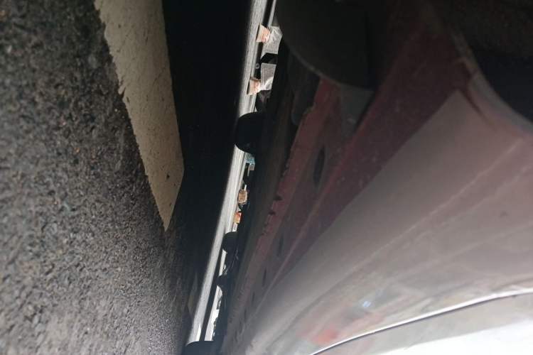 Used Nissan Tiida 2013 1.6L CVT Cool Cafe Edition Chassis Rear Right