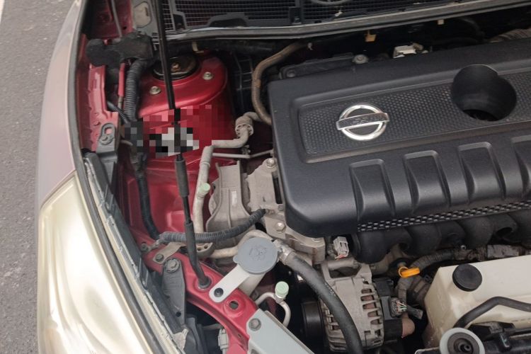 Used Nissan Tiida 2013 1.6L CVT Cool Cafe Edition Engine Bay Right