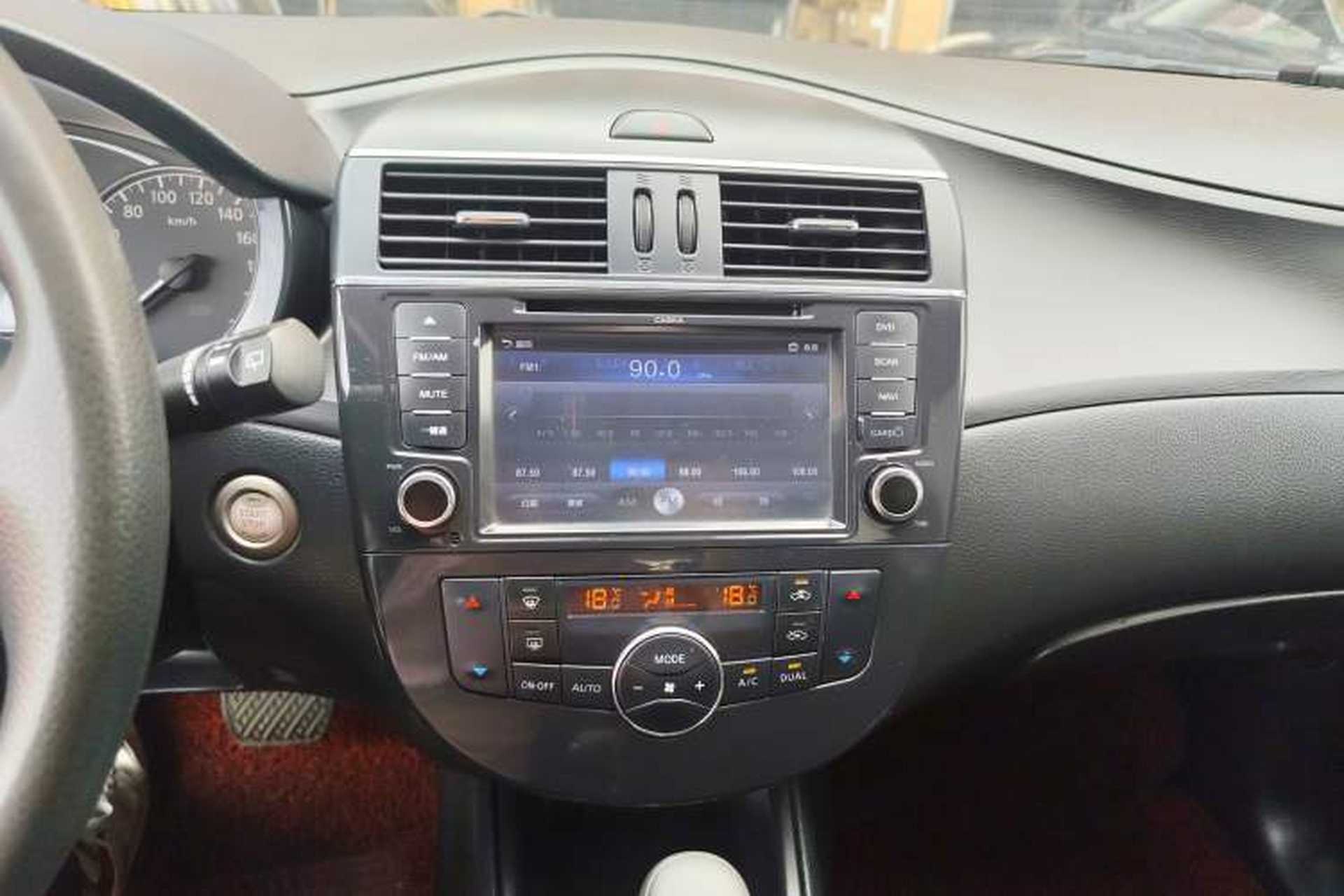 Used Nissan Tiida 2013 1.6L CVT Cool Cafe Edition Audio And AC Panel