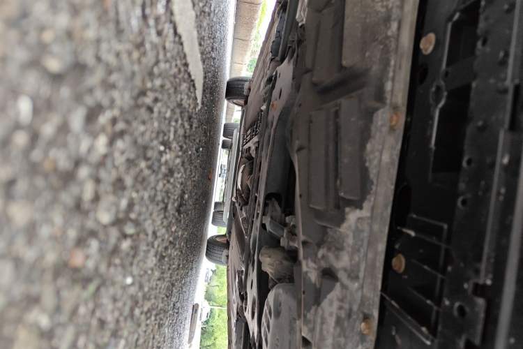 Used Nissan Tiida 2013 1.6L CVT Cool Cafe Edition Chassis Front