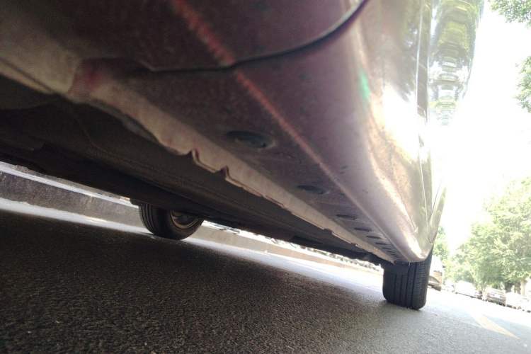 Used Nissan Tiida 2013 1.6L CVT Cool Cafe Edition Chassis Front Left