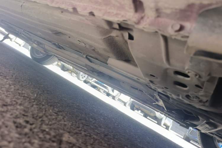 Used Nissan Tiida 2013 1.6L CVT Cool Cafe Edition Chassis Front Right
