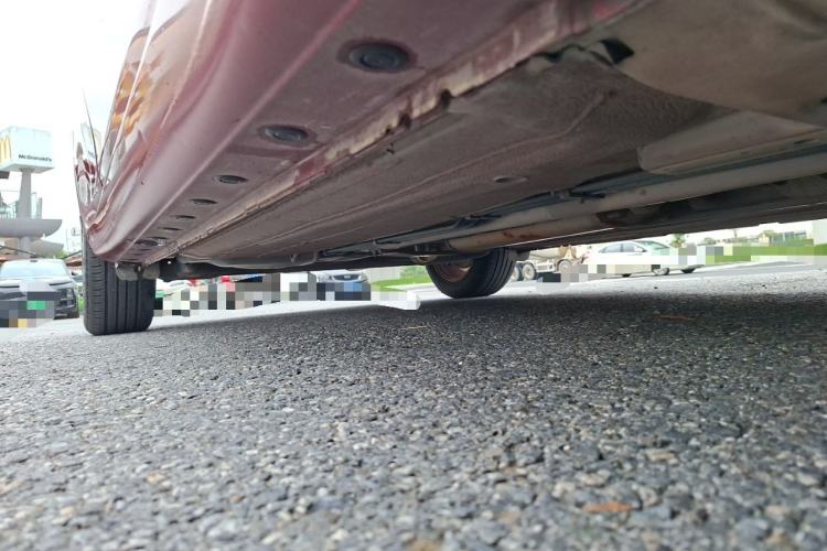 Used Nissan Tiida 2013 1.6L CVT Cool Cafe Edition Chassis Front Right