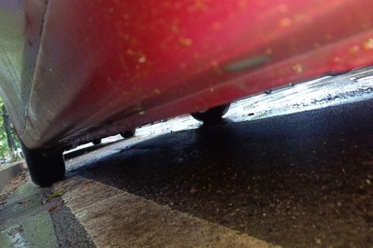 Used Nissan Tiida 2013 1.6L CVT Cool Cafe Edition Chassis Front Right