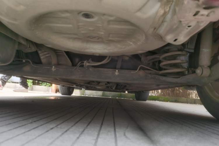 Used Nissan Tiida 2013 1.6L CVT Cool Cafe Edition Chassis Rear