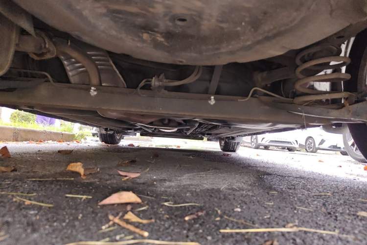 Used Nissan Tiida 2013 1.6L CVT Cool Cafe Edition Chassis Rear