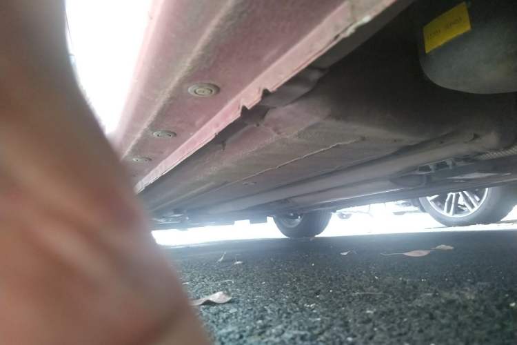 Used Nissan Tiida 2013 1.6L CVT Cool Cafe Edition Chassis Rear Left