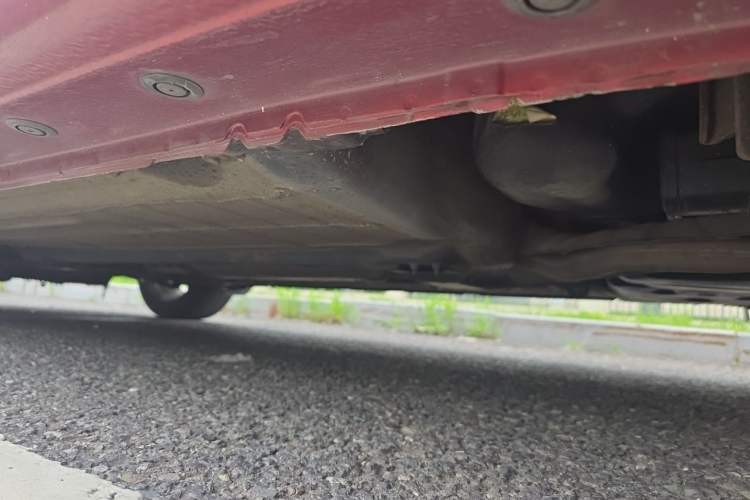 Used Nissan Tiida 2013 1.6L CVT Cool Cafe Edition Chassis Rear Left