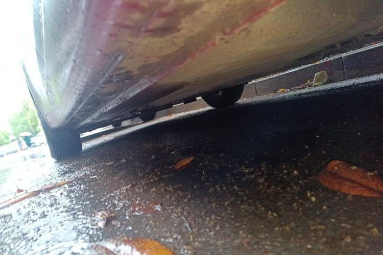 Used Nissan Tiida 2013 1.6L CVT Cool Cafe Edition Chassis Rear Left