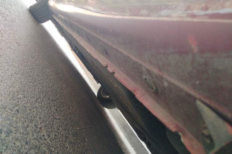 Used Nissan Tiida 2013 1.6L CVT Cool Cafe Edition Chassis Rear Left