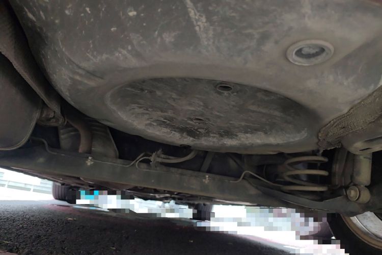 Used Nissan Tiida 2013 1.6L CVT Cool Cafe Edition Chassis Rear