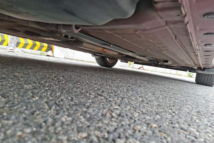 Used Nissan Tiida 2013 1.6L CVT Cool Cafe Edition Chassis Rear Right