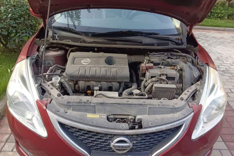 Used Nissan Tiida 2013 1.6L CVT Cool Cafe Edition Engine Bay
