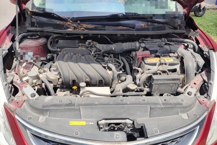 Used Nissan Tiida 2013 1.6L CVT Cool Cafe Edition Engine Bay