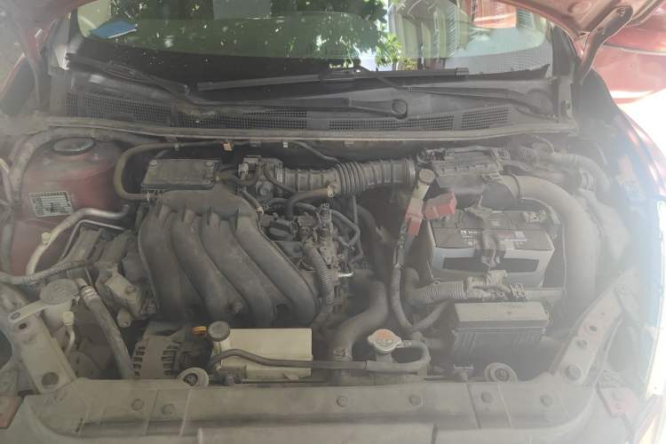 Used Nissan Tiida 2013 1.6L CVT Cool Cafe Edition Engine Bay