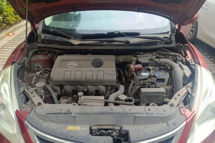 Used Nissan Tiida 2013 1.6L CVT Cool Cafe Edition Engine Bay