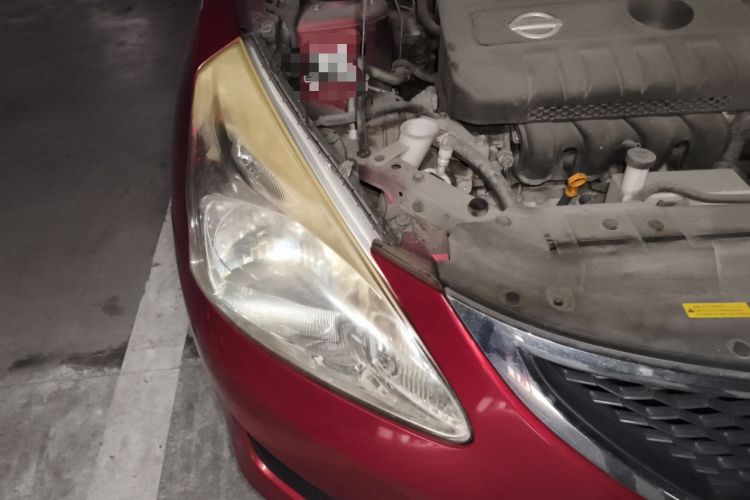 Used Nissan Tiida 2013 1.6L CVT Cool Cafe Edition Exterior 6