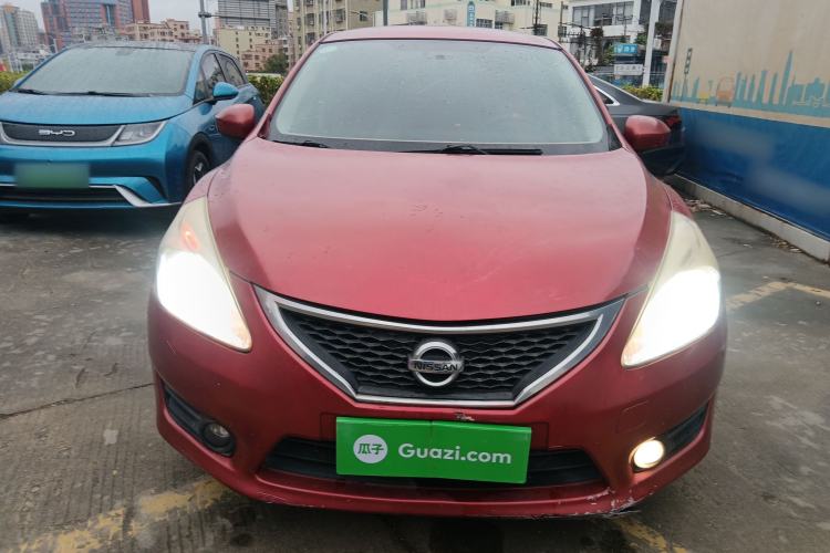 Used Nissan Tiida 2013 1.6L CVT Cool Cafe Edition Front