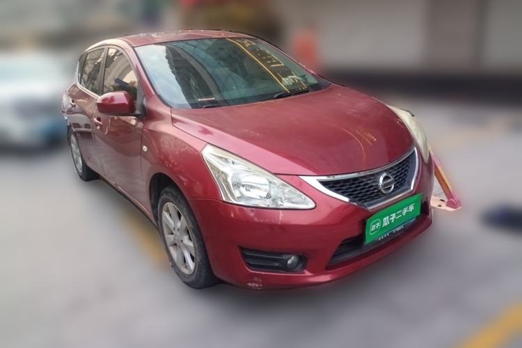 Used Nissan Tiida 2013 1.6L CVT Cool Cafe Edition Front Right 45 Deg