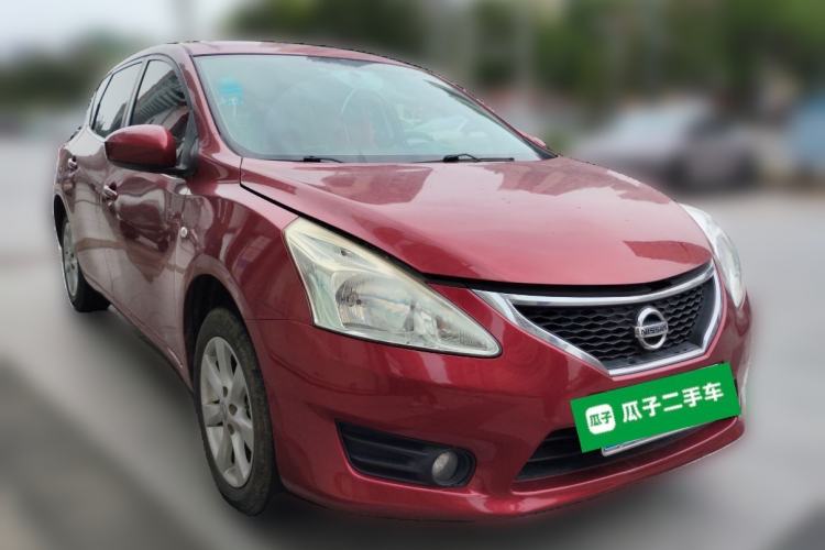 Used Nissan Tiida 2013 1.6L CVT Cool Cafe Edition Front Right 45 Deg