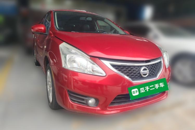 Used Nissan Tiida 2013 1.6L CVT Cool Cafe Edition Front Right 45 Deg