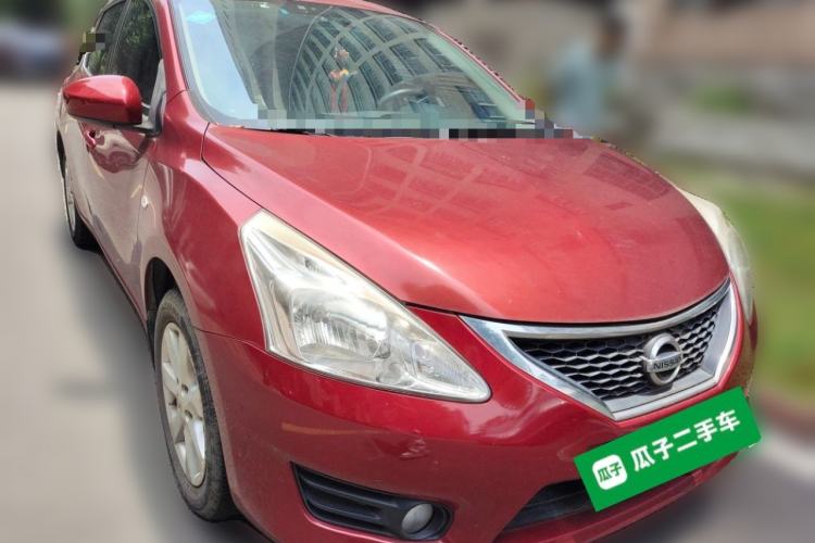 Used Nissan Tiida 2013 1.6L CVT Cool Cafe Edition Front Right 45 Deg