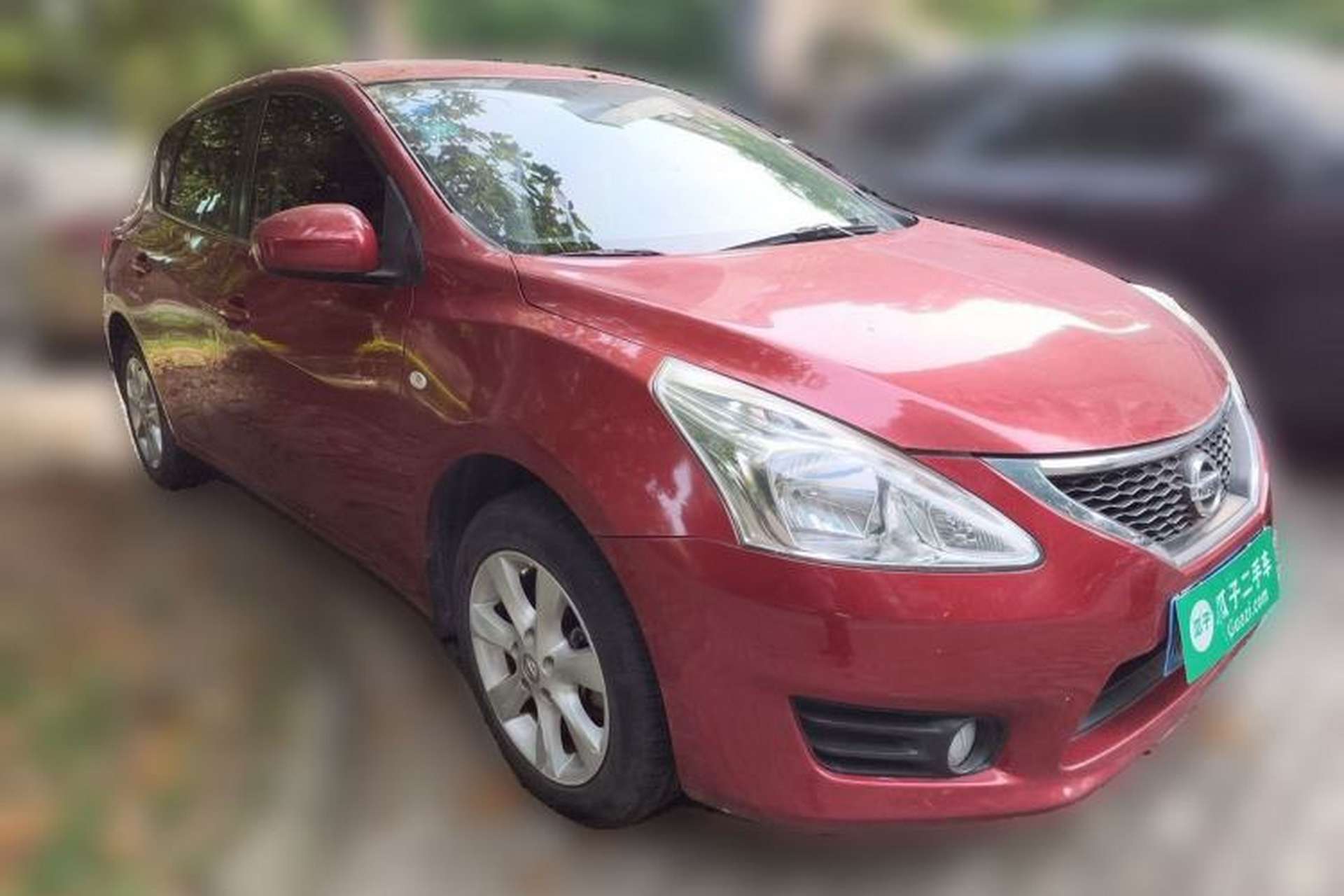 Used Nissan Tiida 2013 1.6L CVT Cool Cafe Edition Front Right 45 Deg