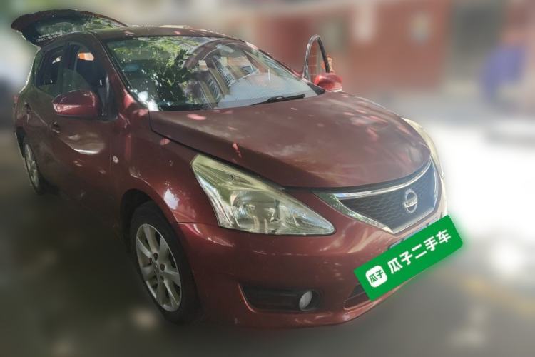 Used Nissan Tiida 2013 1.6L CVT Cool Cafe Edition Front Right 45 Deg