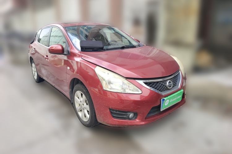 Used Nissan Tiida 2013 1.6L CVT Cool Cafe Edition Front Right 45 Deg